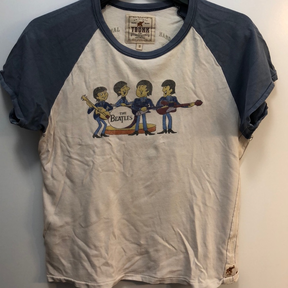 Trunk t shirt size 3 - Beatles